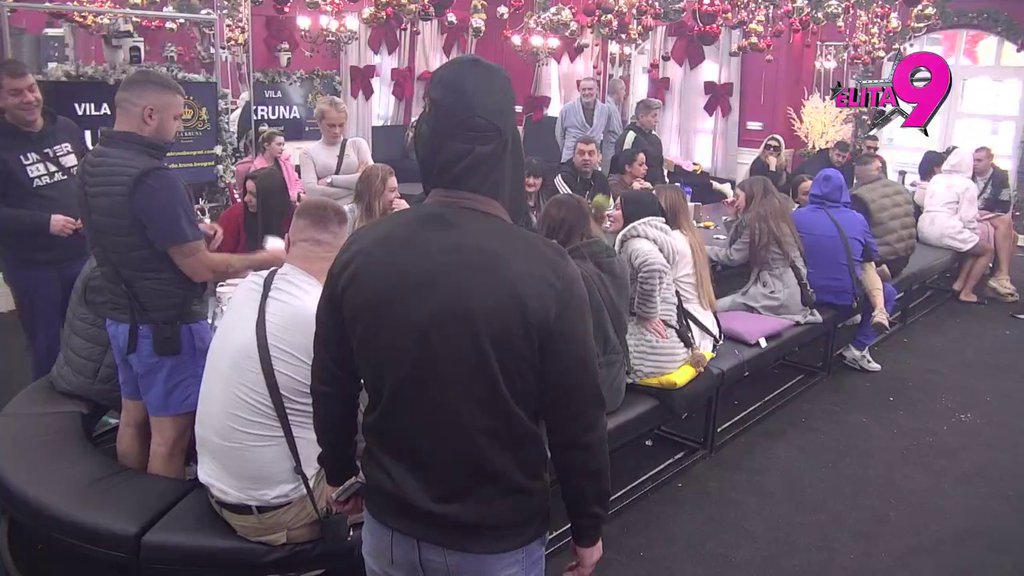 OVO ĆE VAS ODUŠEVITI! Evo koje su novogodišnje odluke učesnika Elite! (VIDEO)