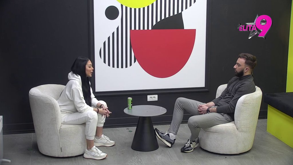 Nisam prenosila kofere po magistralama kao ona: Maja uzvratila Aneli duplom merom, pa progovorila o odnosu sa Asminom (VIDEO)