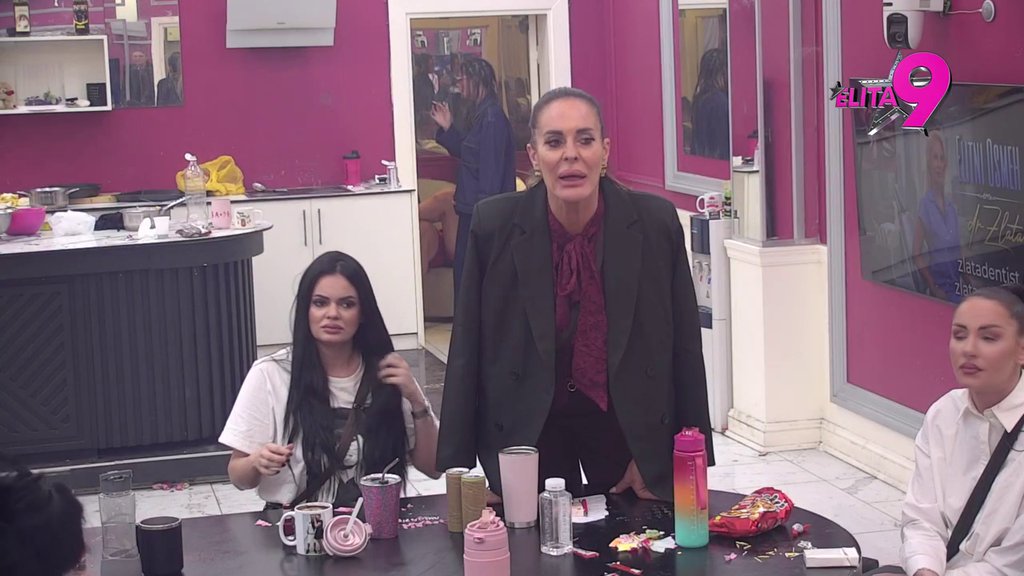 SAMA JE ODGOVORNA ZA NEKE STVARI: Kačavendini bivši prijatelji se urotili protiv nje, uvereni da se koprca u sopstvenom mulju oko kompromitujućih videa! (VIDEO)