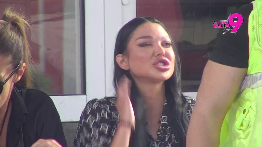 HAOS EPSKIH RAZMERA! Maja urliče i plače na sav glas, Asmin joj poručio: Raskidam s tobom, idem na Rajsko na pet dana! (VIDEO)