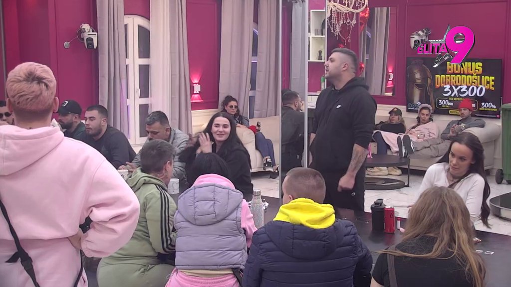 PUNA SI TUGE KAD TE VREĐAM: Asmin navodi Maju da prizna da joj njegove reči cepaju srce, ona izvrnula priču u svoju korist! (VIDEO)