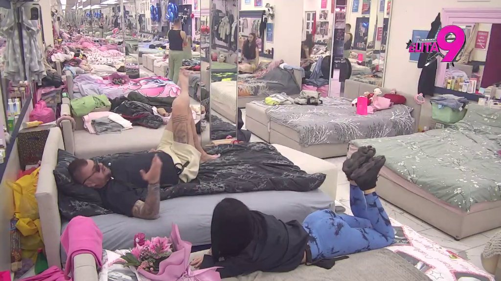 DA SAM SIGURNA STO ODSTO U TEBE... Vanja konačno otkrila Janjušu da li bi ušla u emotivan odnos sa njim! (VIDEO)