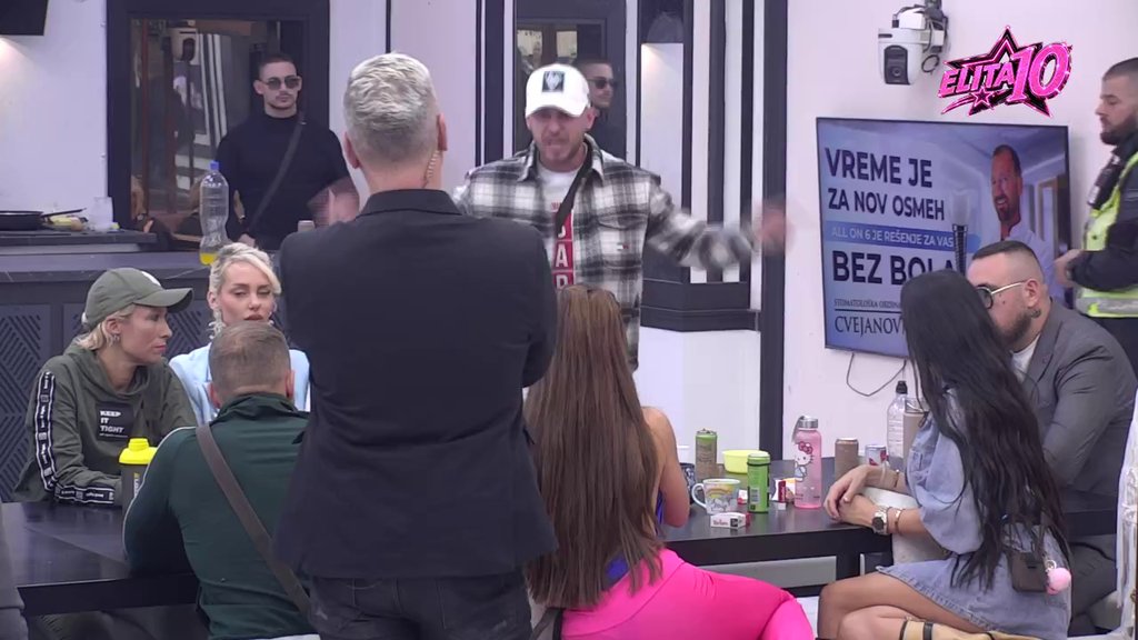 Reci zašto te je majka razdvajala od oca: Pljušte jezive optužbe između Marka i Sanje, šok i neverica! (VIDEO)