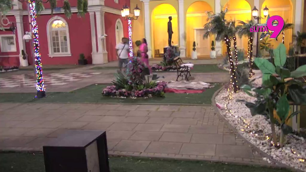 MAŠTAO SAM O TEBI I TVOJOJ...! Asmin potkačio Maju, ona mu žestoko odbrusila, pa je Alibaba obavestio: Spavaćeš sama u krevetu do nedelje (VIDEO)