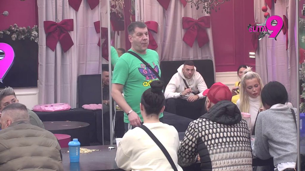 JOŠ UVEK JE VOLIŠ! Ivan saterao Luku u ćošak, njega nije uverio da je isplakao more suza zbog Filipa, već zbog propale veze sa Aneli (VIDEO)