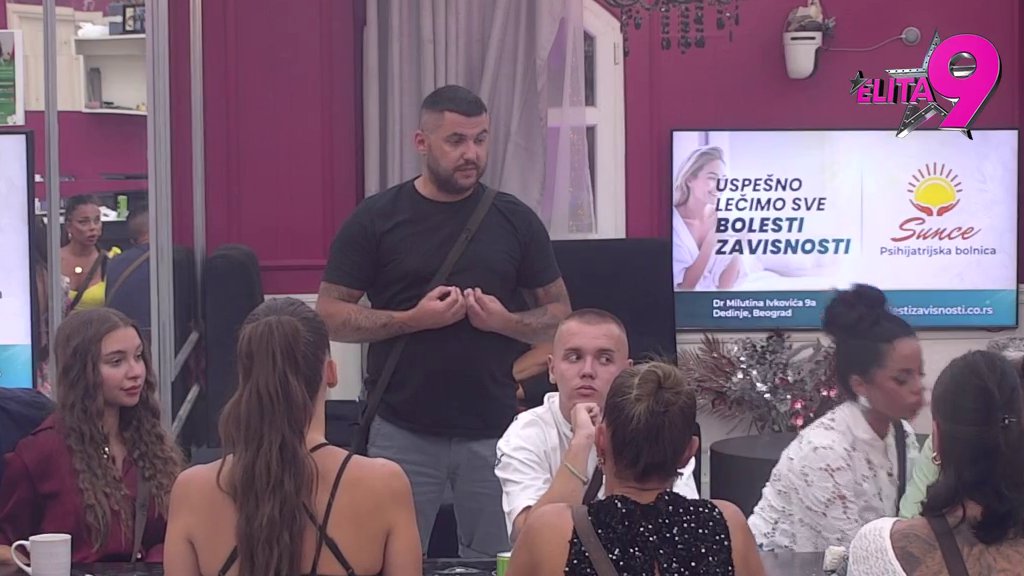 Rekla si mi da izdržim maraton, a ti si pukla odavno: Alibaba dočekao svojih pet minuta da unakazi Kačavendu, ona van sebe! (VIDEO)