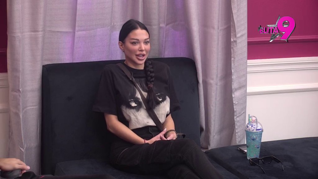 Alibabi pala roletna: Maja ga izbacila iz takta, iz petnih žila zaurlao na nju! (VIDEO)