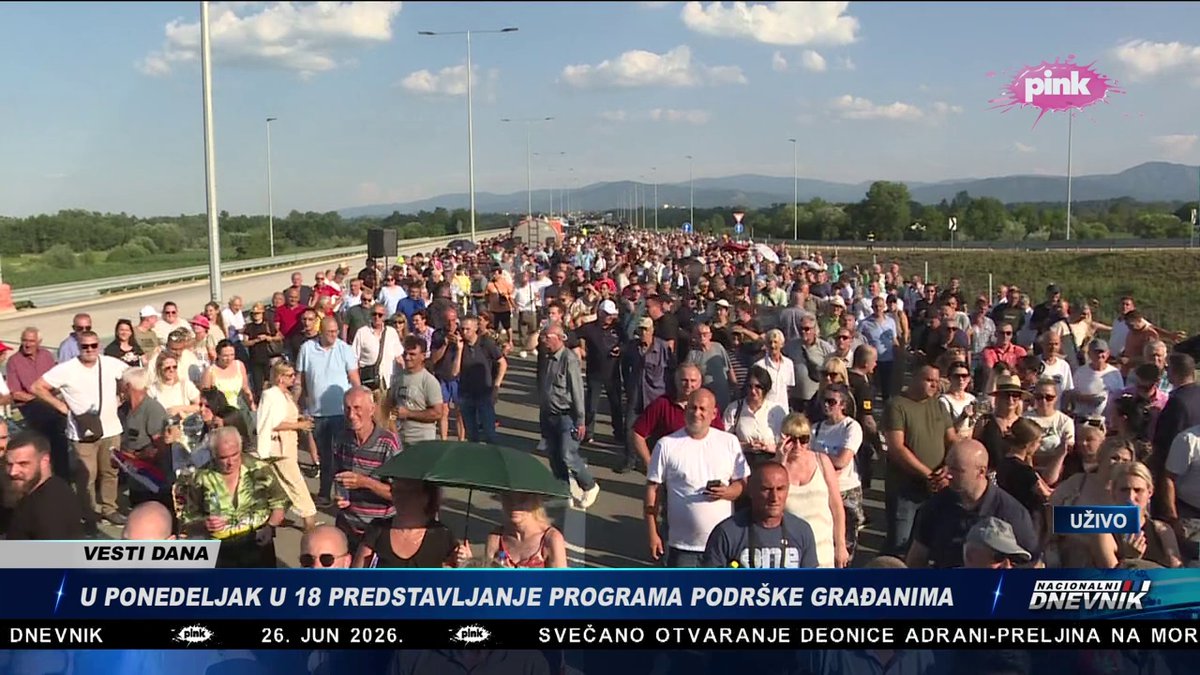 REKE GRAĐANA SLILE SE U ADRANE DA DOČEKAJU VUČIĆA Poslali snažnu poruku jedinstva: Predsednik vodi politiku mira i očuvanja Srbije! Pozvali sve da dođu na skup