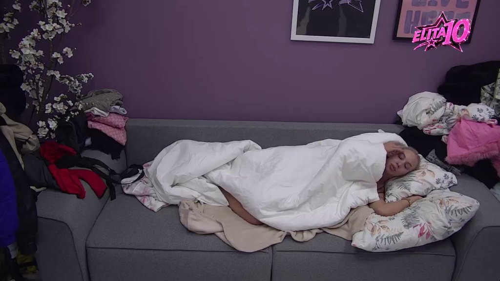 Bukti rat: Glorija ušla u žestok sukob sa Terzom, zatresli zidove Bele kuće svojom raspravom! (VIDEO)