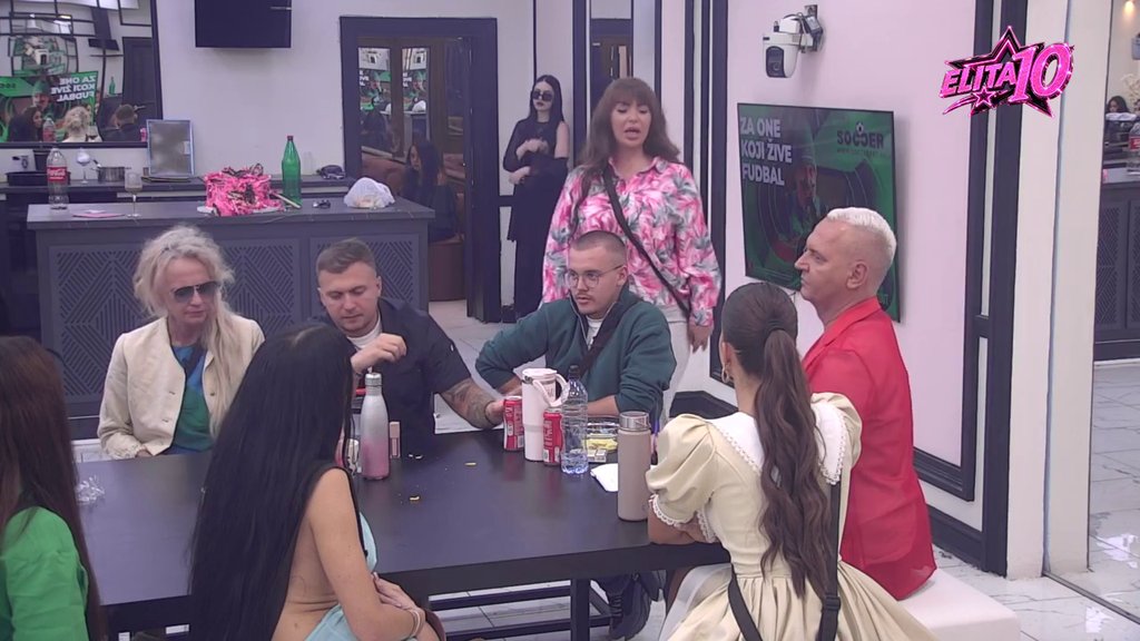 Imala sam druge prioritete: Anđela otkrila zbog čega nije išla u Crikvenicu dok je bila sa Gastozom, Janjuš izanalizirao njeno druženje sa Carem! (VIDEO)