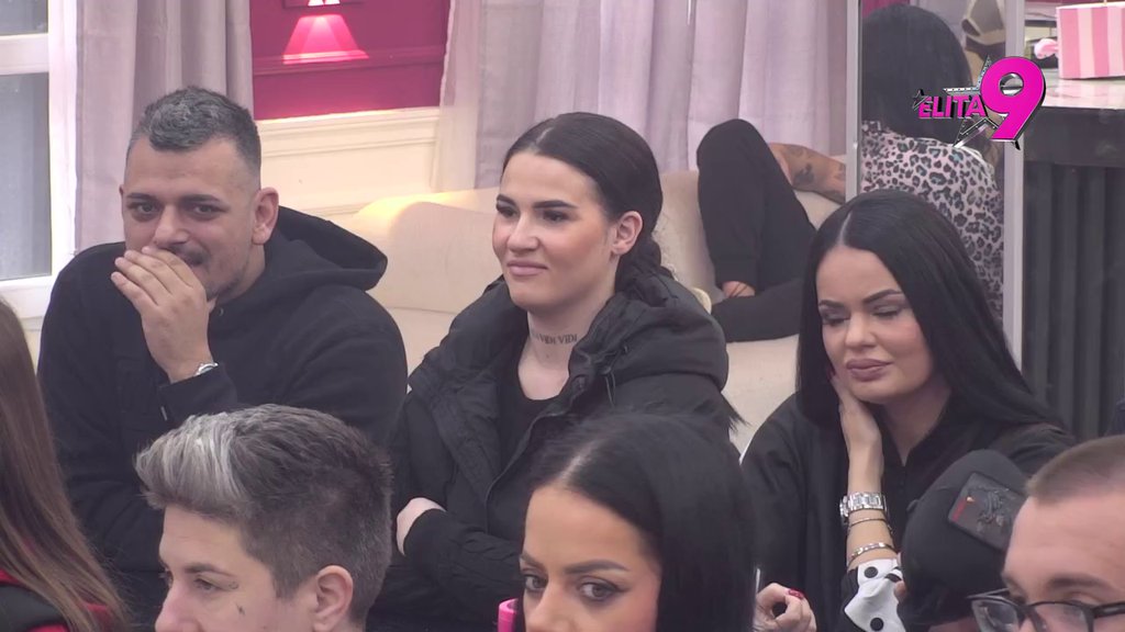 SUZA I SMEHA, BILO JE SVEGA! Bora i Anastasija se prisetili najlepših i onih manje lepih trenutaka iz svog odnosa, ona PREBLEDELA od sramote zbog pojedinih delova! (VIDEO)