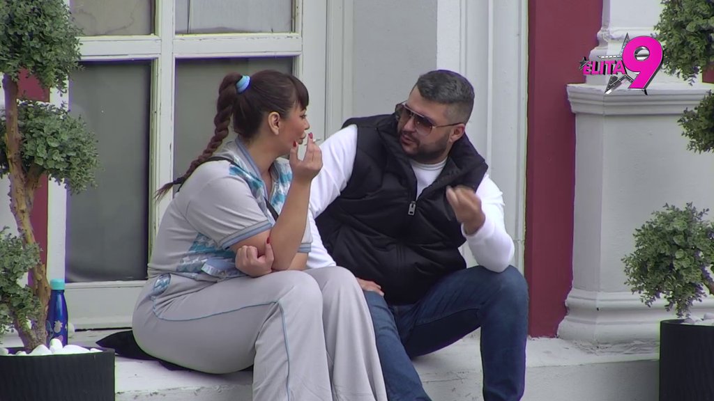 NIJE ODRŽAO REČ: Asmin iskorisio prvu priliku da se obrati Maji, ne može da se obuzda! (VIDEO)