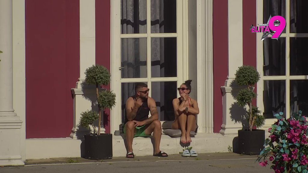 Drama: Maja ne može da smisli sede dlake svog dečka Asmina (VIDEO)
