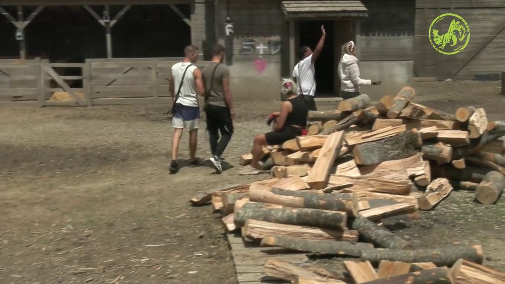 FARMERI GA PRATE U STOPU: Peca se POSVAĐAO sa celom kućom! Podigao cimere na noge, pa ponovo PROVOCIRAO Kristijana (VIDEO)