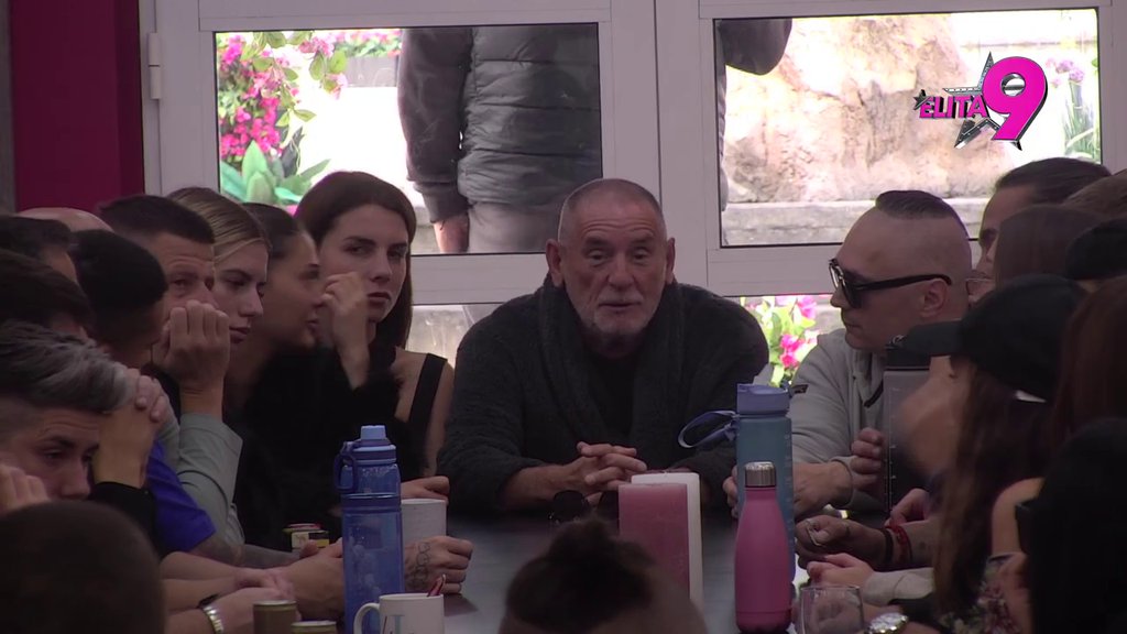 METEŽ U BELOJ KUĆI! Mića rešio da isprovocira Asmina, pa dobio njegov brutalan odgovor! (VIDEO)