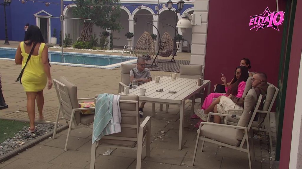 Svađali su se celu noć, izašao je iz kreveta... Dača i Sanja pretresli zadnju svađu Đukića i Aneli, evo do kakvog zaključka su došli (VIDEO)