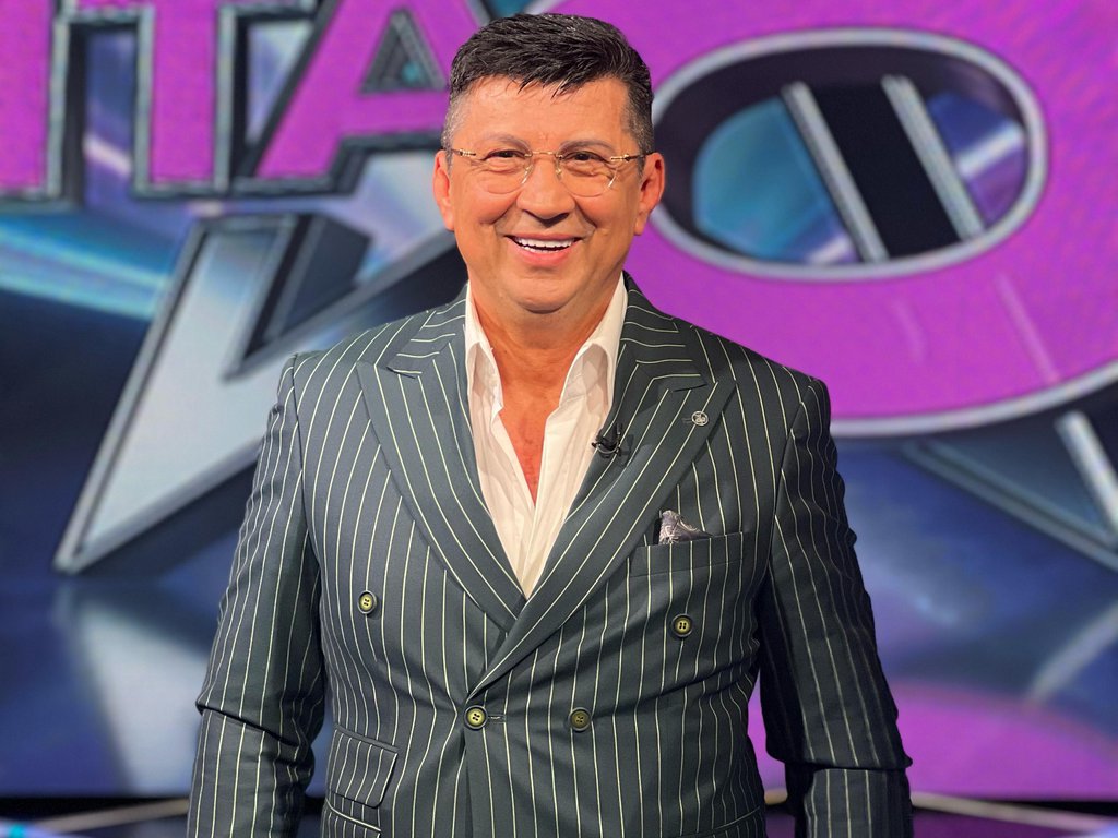 Nakon što je Peja izjavio da ga ne zanima očevo mišljenje, oglasio se on: Zoran za Pink.rs otkrio pozadinu njihovih porodičnih odnosa, a evo da li bi više voleo da je neka druga na Eninom mestu