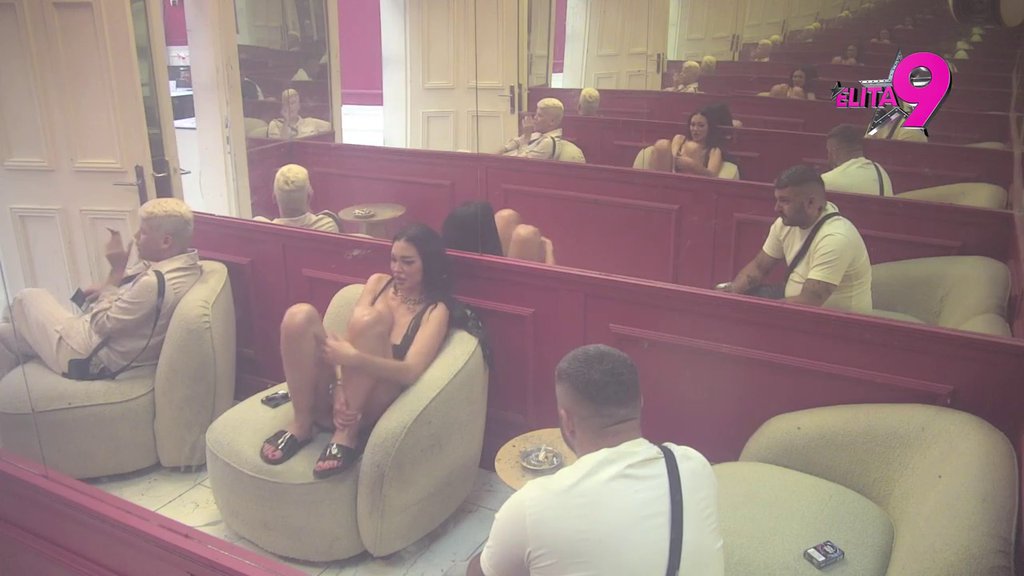 UBIO BIH SE DA IMAM PESMU KOJA ME VEŽE ZA BIVŠU: Asmin ponovo uputio Maji zamerku na račun Cara, pa joj stavio do znaja da mu je tolerancija na IZMAKU! (VIDEO)