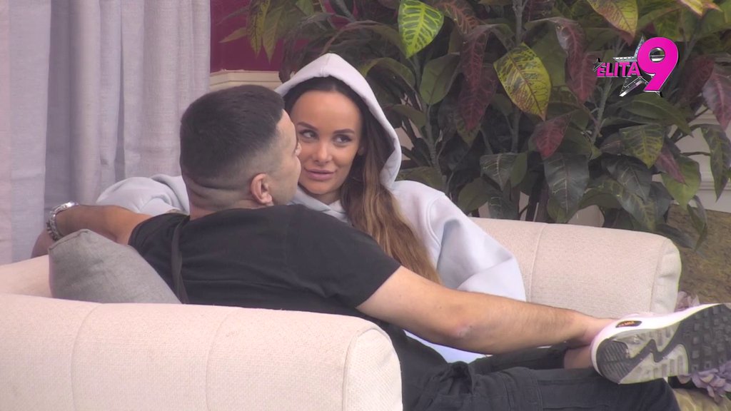 Raketa do leta: Teodora od muke postala fitnes instruktorka, ne krije da joj je Bebičino telo jezivo! (VIDEO)