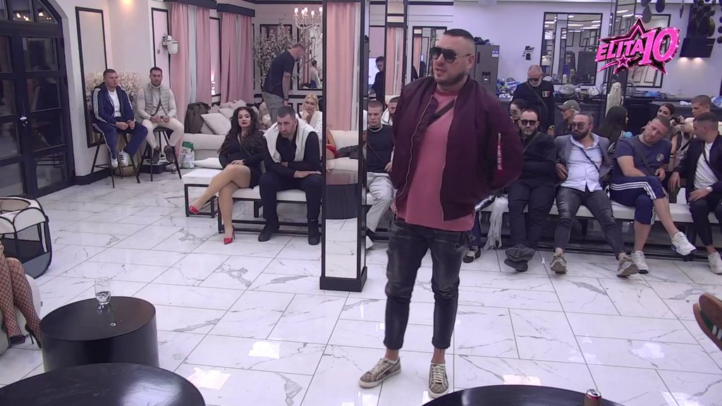 Rekla si mi da je pijan i dr*giran svaki dan: Rat Anđele i Cara poprima nove razmere, gori Bela kuća: Da nisam hteo, šesta sezona bi bila MED I MLEKO za ovu (VIDEO)