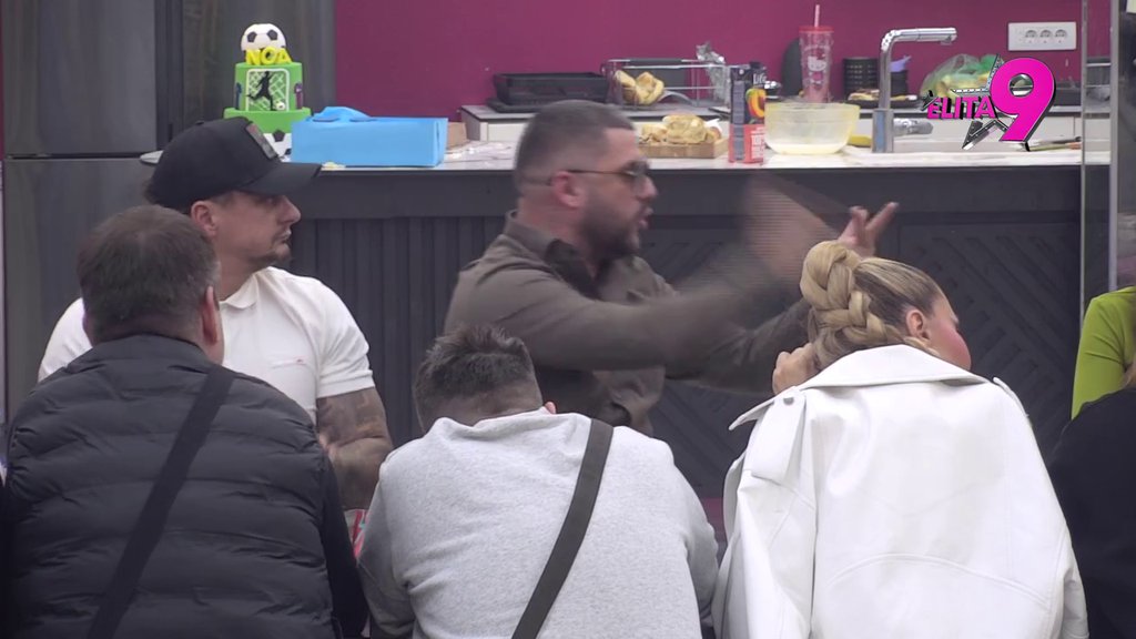 Jezikom seče kao mačem: Miljani Kulić prekipelo da sluša šlagere o Alibabi i Aneli, pa im sasula gorku istinu u lice i unakazila ih za sva vremena! (VIDEO)