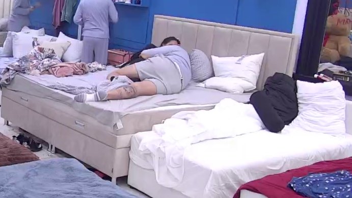 NAJAVLJUJE PROSIDBU! Janjuš pitao Sandru da li bi se udala za njega, ona mu odgovorila... (VIDEO)