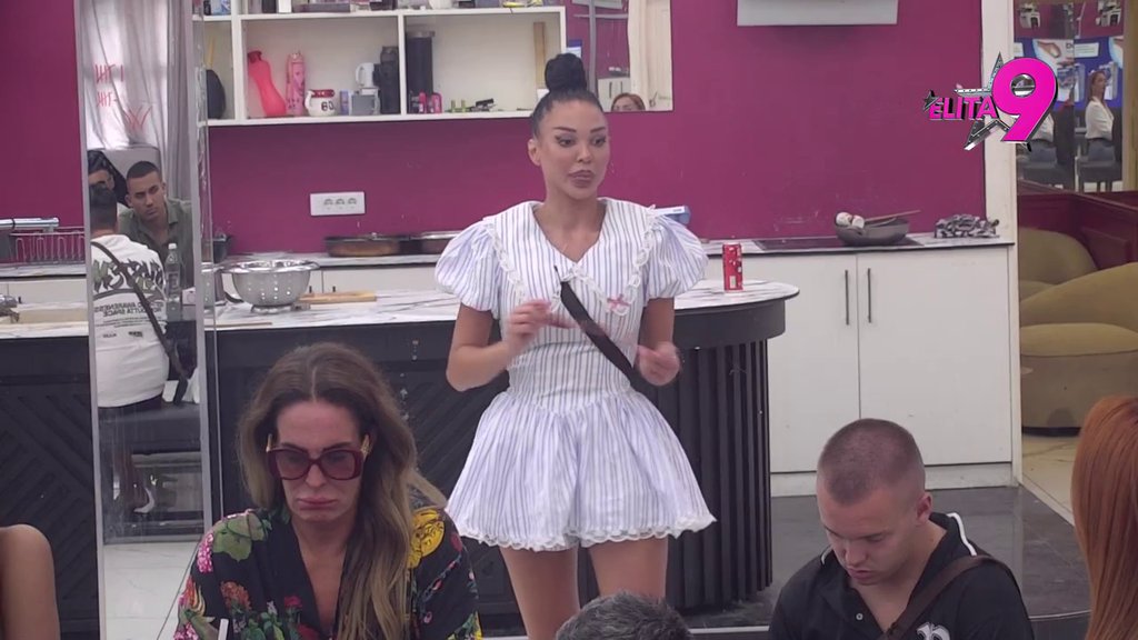 Tebi smetam ja i niko drugi: Pale nove prozivke Stanije i Maje, tresu se zidovi Elite! (VIDEO)