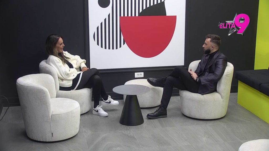 Asmin sve radi da bi Aneli lopatama jela ono što je isr*la: Kačavenda u svom stilu obrisala patos s Teodorom i Bebicom, pa RASKRINKALA Luku: Čula sam da se muvao sa Sitom! (VIDEO)