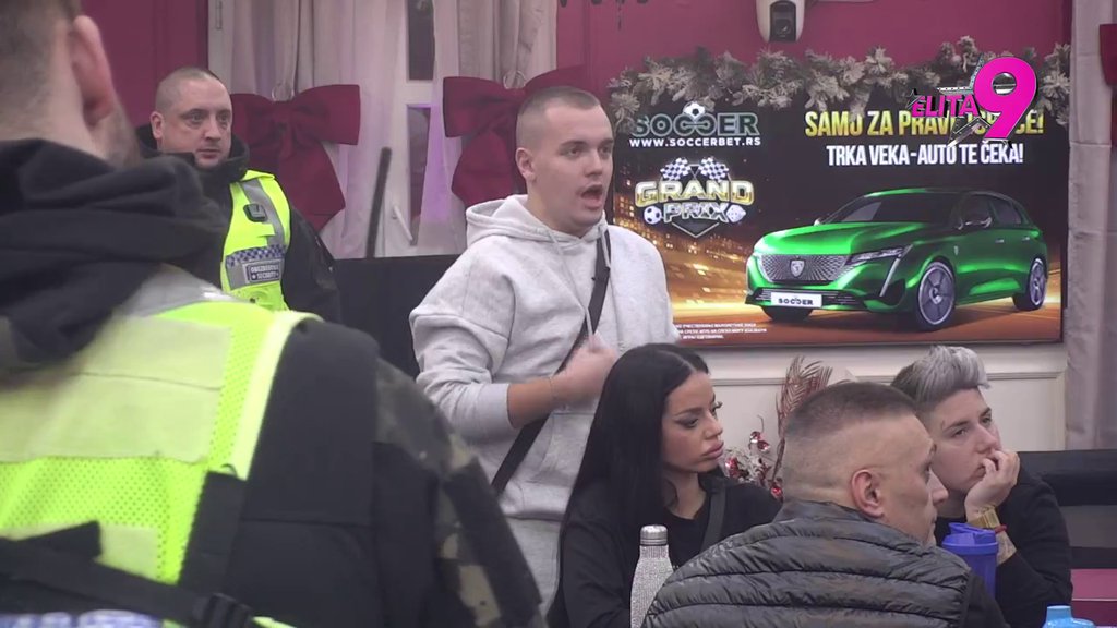 Ovo niste videli ni na filmovima: Anita razvezala jezik i otkrila kako su ona i Luka komentarisali s*ks Maje i Đukića! (VIDEO)