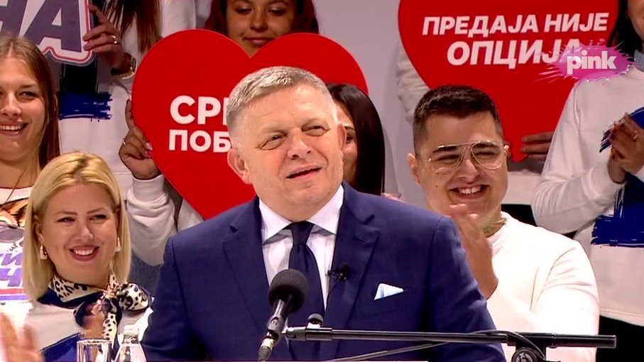 NIKADA VAS NEĆEMO IZNEVERITI KADA JE REČ O KOSOVU I METOHIJI: Robert Fico poslao moćnu poruku pred 100.000 ljudi u Novom Sadu