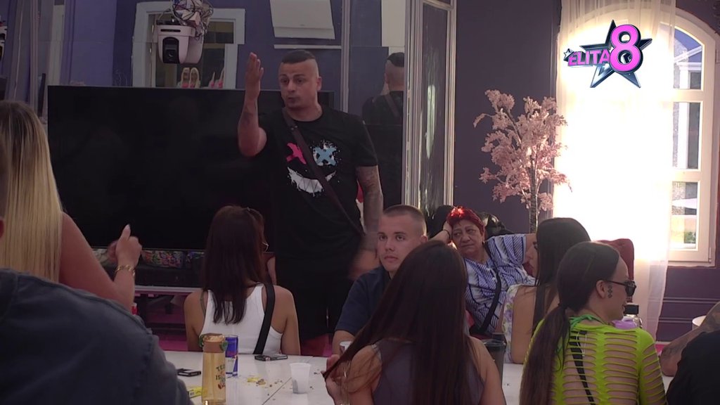 Ti si Milica sa Aliekspresa: Terza ne odustaje od namere da baci ljagu na Sofiju, njegovim poniženjima i uvredama nikad kraja! (VIDEO)