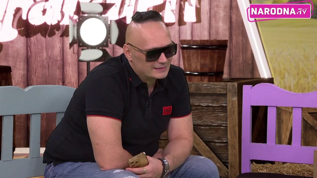 Uživo od 20h na Narodnoj televiziji: U emisiju FARMERI - NAROD PITA stižu Rea i Sale Luks, spremni da otkriju sve o svom ljubavnom odnosu, ali i bivšim cimerima