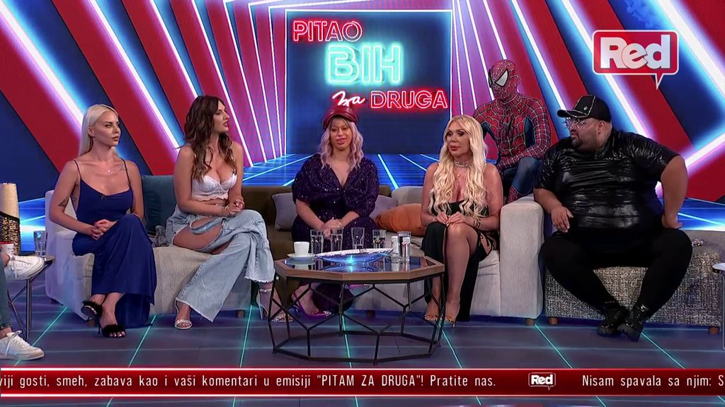 Ratno stanje u programu uživo: Branka otkrila da li je bila sa Takijem, Lili je proglasila nimfomankom: Eros Ramacoti te se ne seća! (VIDEO)