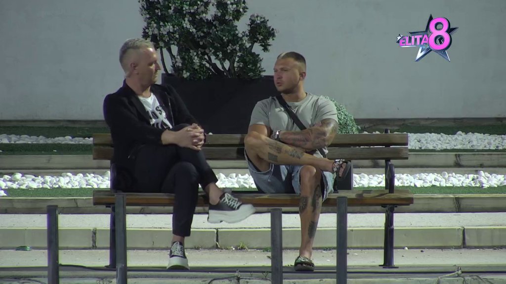 Anđela će počupati kosu sa glave! Karić uputio brutalna poniženja na račun Đuričićeve, a za njenu ljutu suparnicu očekuje krunu! (VIDEO)