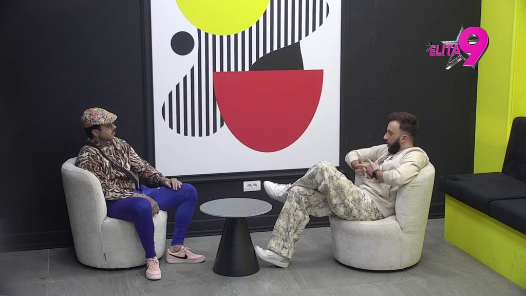 Goreće Elita zbog njegovih reči: Đukić priznao da ga Boginja bukvalno ljubi na silu, pa poslao brutalnu poruku Lores! (VIDEO)