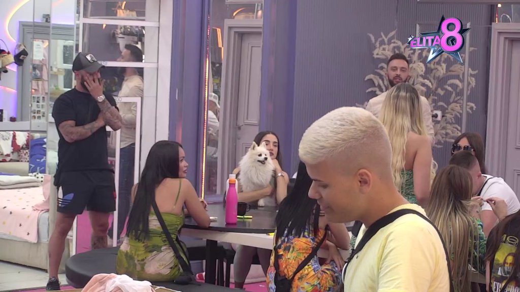 RAZILAZIMO SE: Aneli hoće da ostavi Luku zbog akcije sa transvestitom, sve šokirao priznanjem da je imao TROJKU sa Filipom Đukićem! (VIDEO)