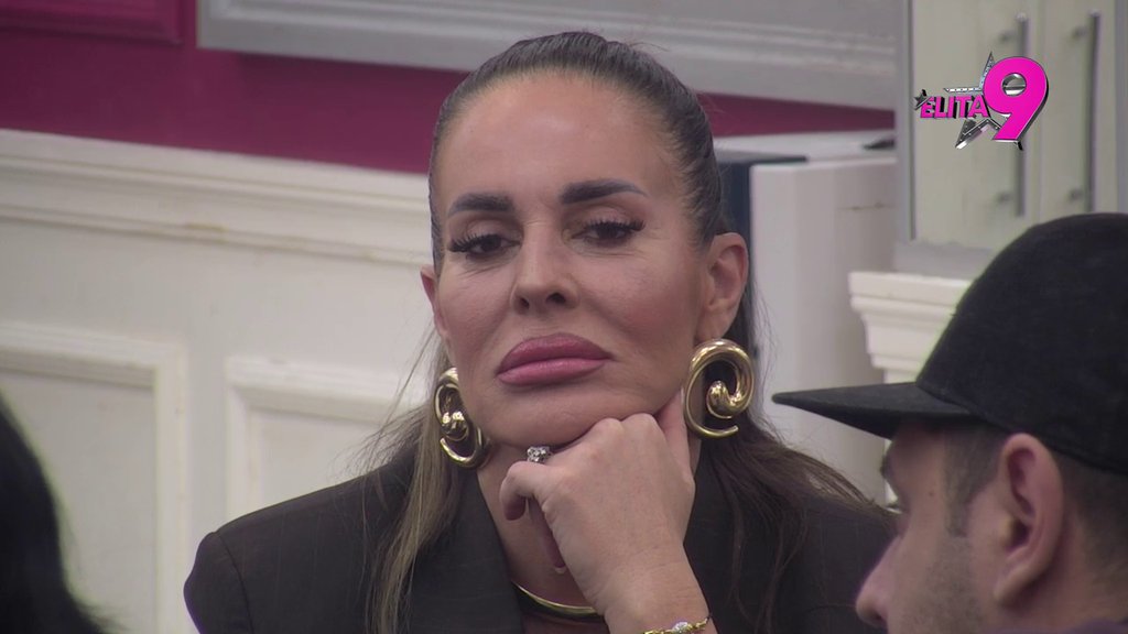 Afera 'pokojni verenik' se povampirila! Asmin tvrdi da zna ko je to, a evo kako je Kačavenda govorila na ovu temu: Pogibija, sahrana, prevara...