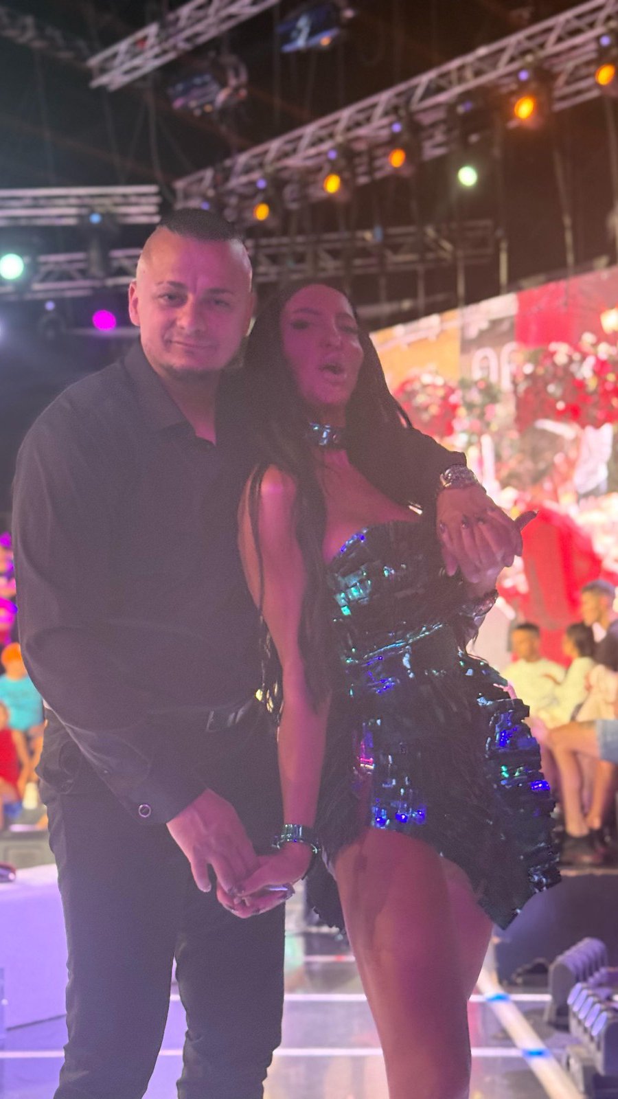 UZIMAO JE NOVAC OD MENE! Nakon totalnog pada Sofije Janićijević oglasila se Terzina bivša devojka, unakazila ga za sve pare: Mogu da iskorišćavaju ljude za novac! (VIDEO)