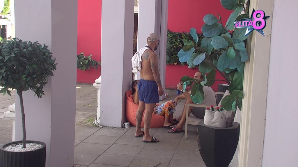 ZVONE ZVONA SVADBENA! Milovan i Aleksandra otkrili Luki da planiraju da stanu na LUDI KAMEN, on ostao zatečen! (VIDEO)