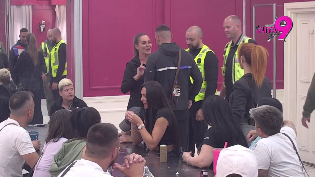 Sad je sve jasno! Kačavenda i Anđelo oči u oči: Milena pokazala da definitivno nije imuna na njega (VIDEO)