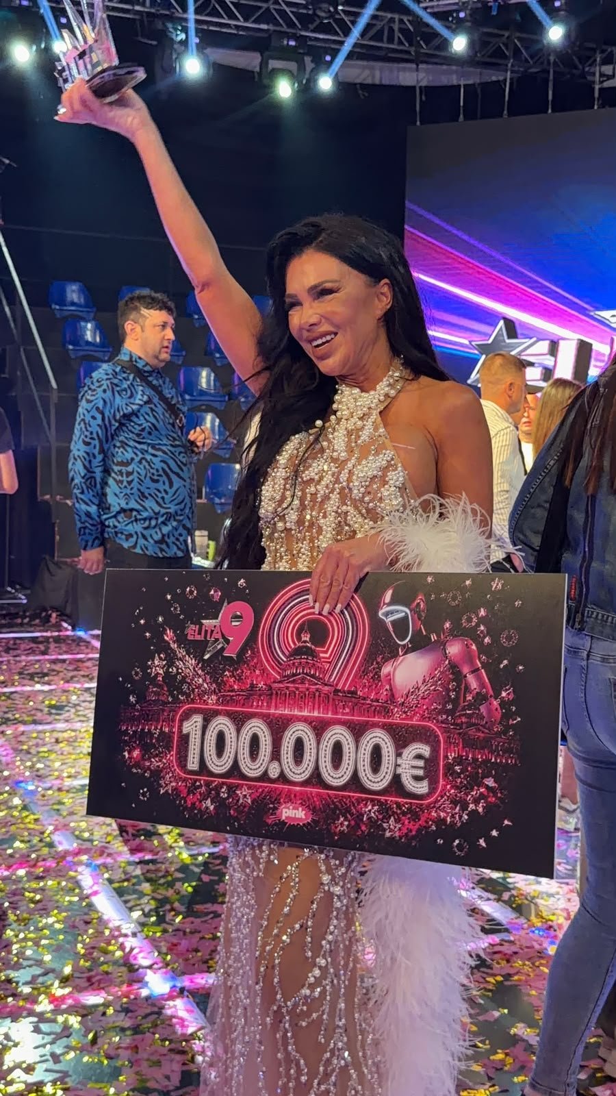 Drama na superfinalu! Anastasija napravila kataklizmu iza kamera, urlala i vrištala zbog Bore: Misli da ju je PREVARIO SA PLAVUŠOM! (PAPARACO)