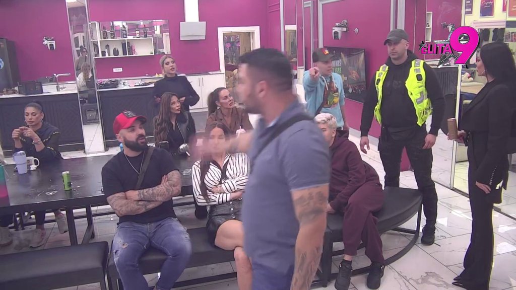 Sve vreme se pravda: Stanija saznala da se Asmin raspituje o njoj, sumnja da je ušao u vezu sa Majom da bi video da li ga voli, on pokušao da se opere od svega (VIDEO)