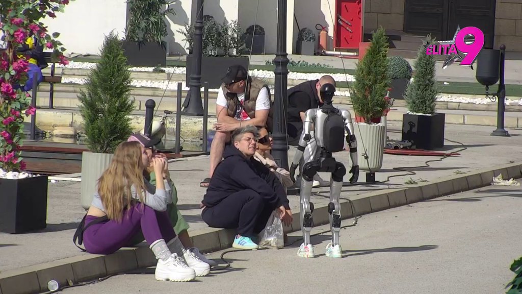 Ako popijem mogu Luku i da prevarim... Aneli otvorila dušu Toši, odmah pokazala ljubomoru: Pala je opklada oko jedne stvari (VIDEO)