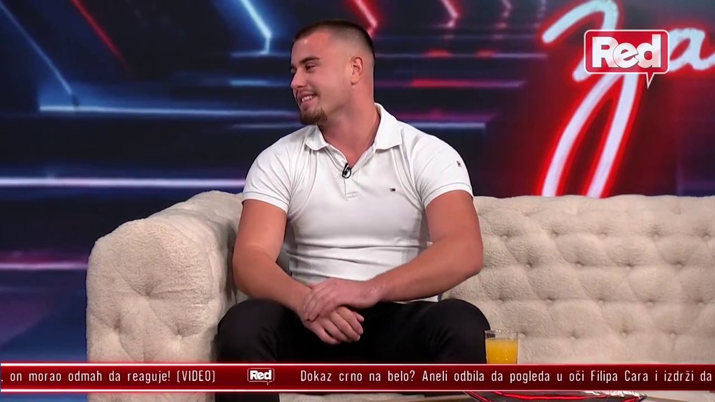 Isponižavala je sebe: Viktor Gagić stavio Aneli na stub srama zbog odnosa sa Đukićem, smatra da se zakucala za samo dno: On je utorkom spavao sa pola Bele kuće... (VIDEO)