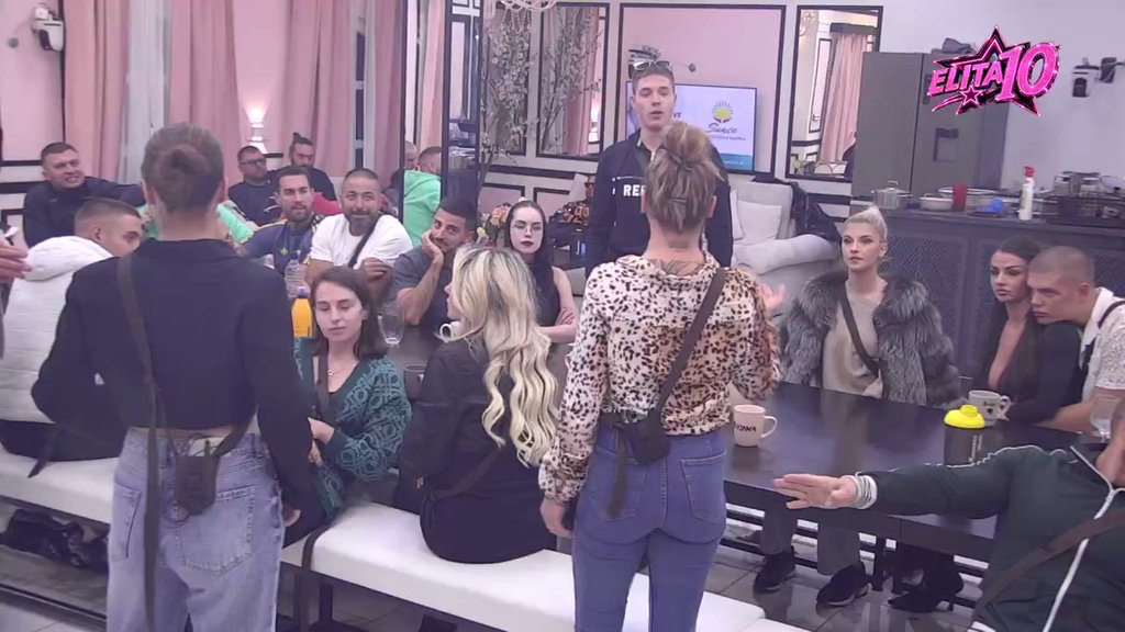 Crni sto na nogama! Matora žestoko zaratila sa Biljanom, učesnici je stavili na stub srama (VIDEO)