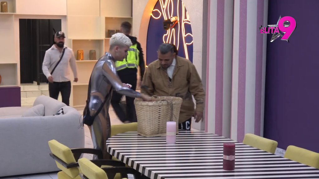 Ovo nisu očekivali! Veliki šef oduševio Odabrane pred večerašnju žurku (VIDEO)