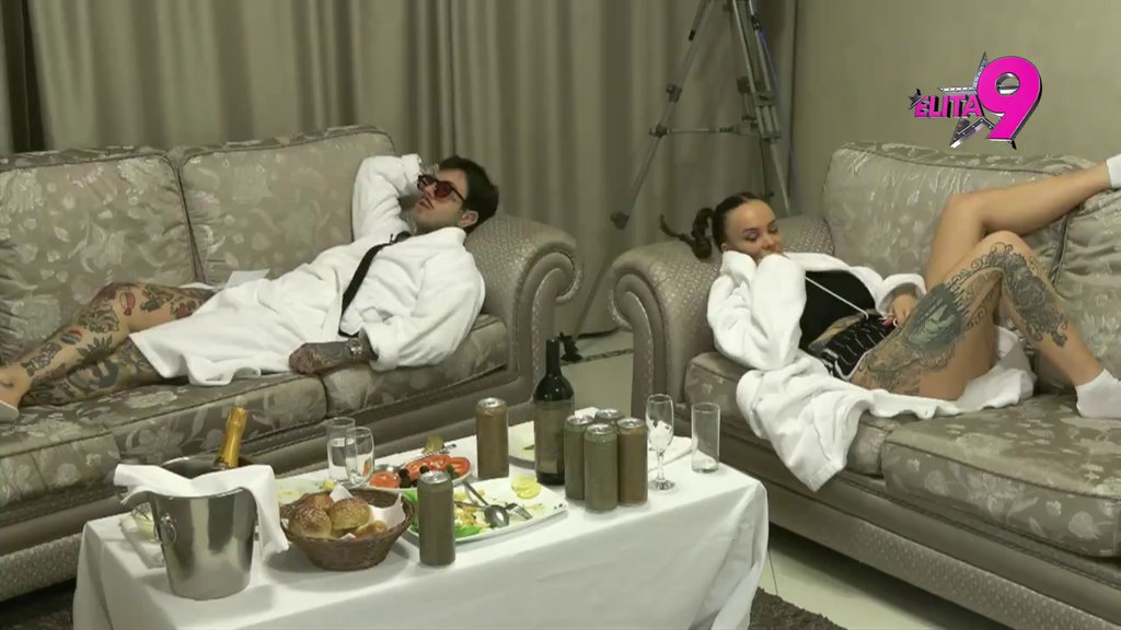 Nikad u životu to nisam doživeo: Filip iznenadio Teodoru pitanjem, ona ima osećaj da se poznaju iz prošlog života (VIDEO)