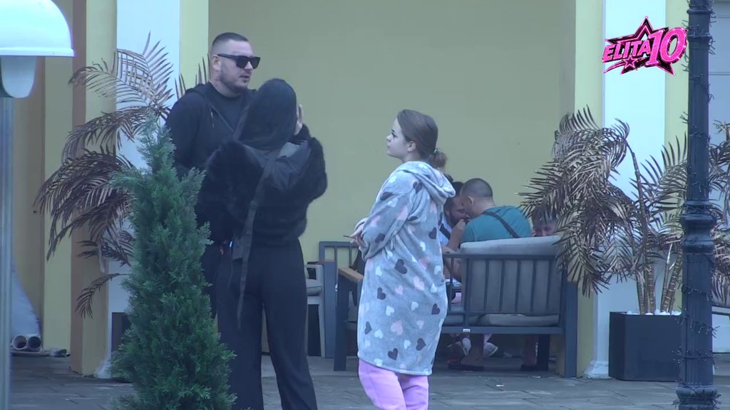 Kad bih ti rekao mišljenje majka bi ti završila na bromazepamima! Car izribao Jovanu Kosovac, ona zanemela (VIDEO)