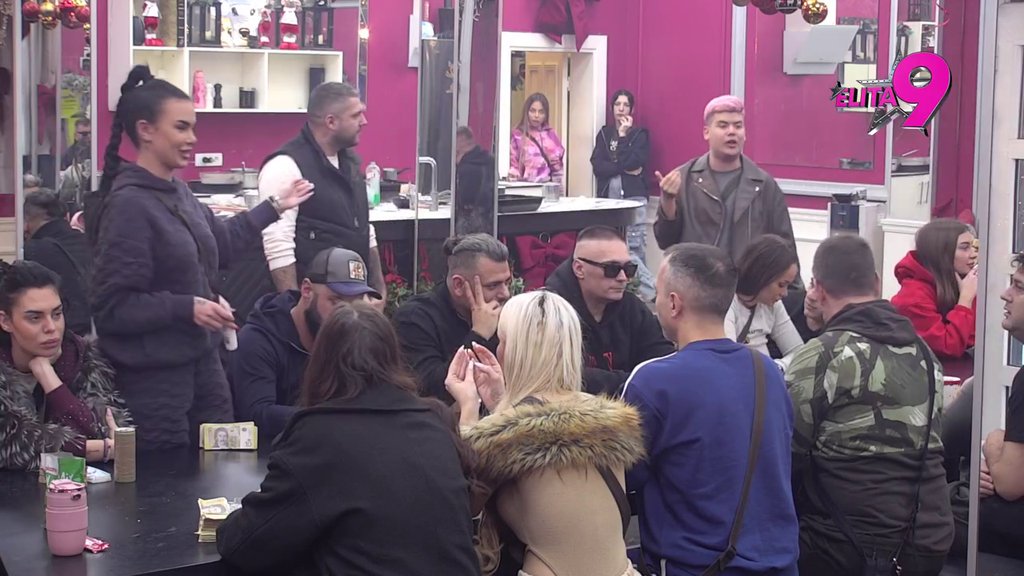 Kada se izgovori ime Relja Popović, ti... Alibaba posavetovao Anitu kako da se opere od navodne afere sa oženjenim, ona upalila centrifugu! (VIDEO)