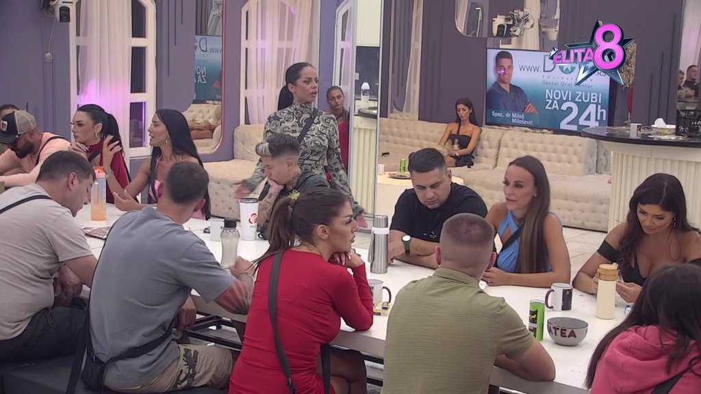 Ubacuje treću osobu: Gastoz ućutkao Anđelu za sva vremena i stavio tačku na priče o muvanju sa drugim devojkama! (VIDEO)